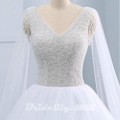 Beautiful V-neck Pearls Princess Wedding Dresses