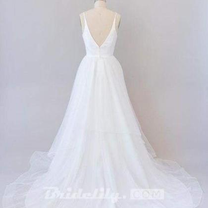 Beautiful V-neck Tulle A-line Wedding Dress
