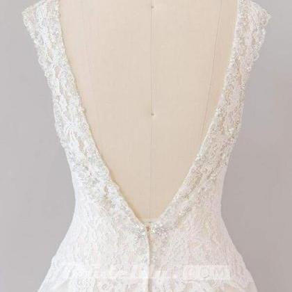 Elegant Open Back Lace Tulle A-line Wedding Dress