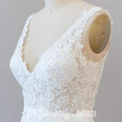 V-neck Appliques Chiffon A-line Wedding Dress