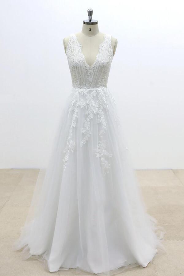 V-neckline Lace Ruffles Appliques Tulle A Line Wedding Dress