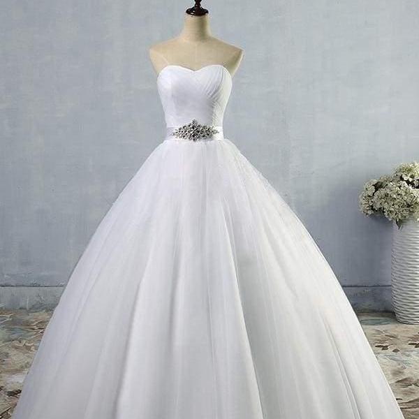 Simple Ruffle Strapless Tulle A-line Wedding Dress